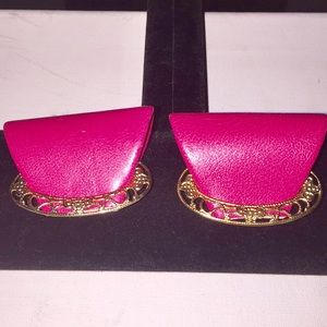 NWOT Fuschia Vinyl Shoe Clips with Gold Metal